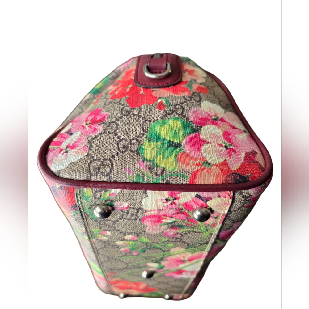 🚫SOLD‼️GUCCI🚫 GG Supreme Monogram Blooms Small Top Handle Bag in Antique Rose - Picture 5 of 13